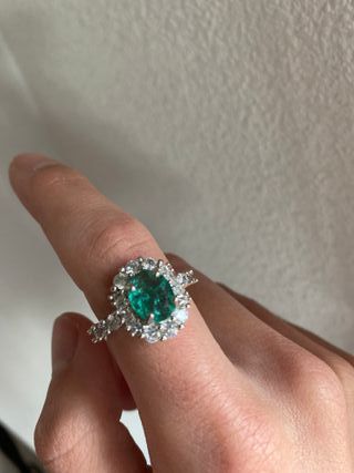 Lote Anillo y Pendientes Flor Dorada