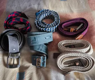 Lote de cinturones variados