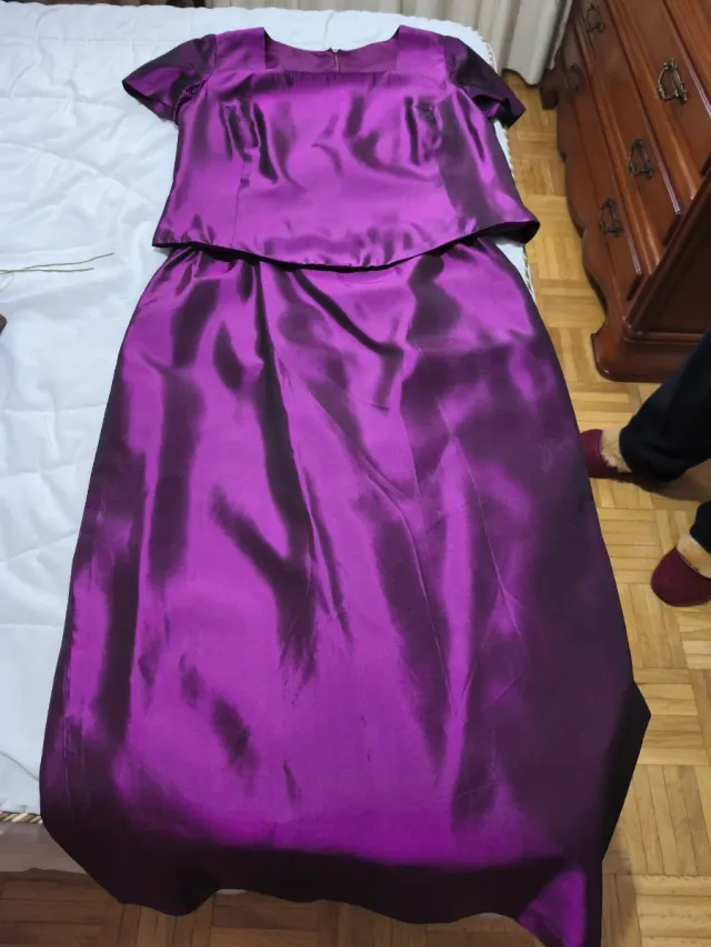 Vestido seda salvaje color berenjena talla