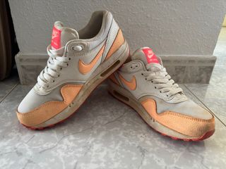 Nike Air Max Blanco y Naranja