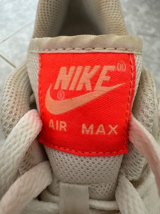 Nike Air Max Blanco y Naranja