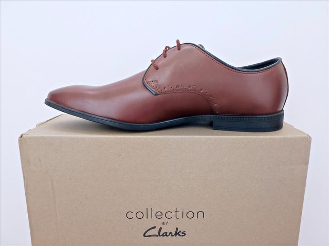 SCARPE CLARKS IN PELLE
