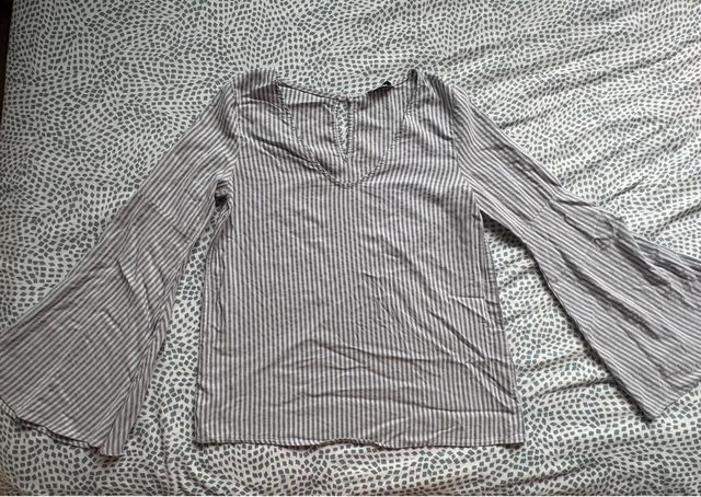 Blusa a rayas manga acampanada
