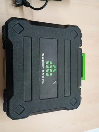 Manómetro Digital y bomba de vacio