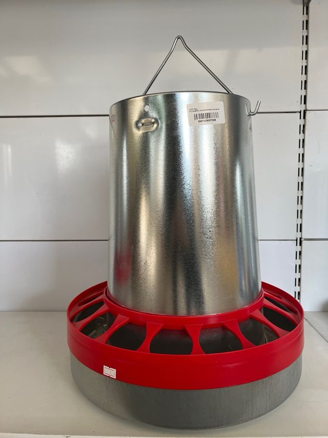 Tolva para gallinas y aves de corral de 20 kilos