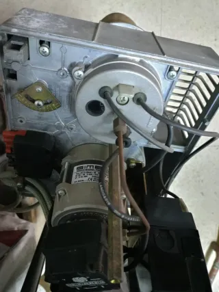 Quemador caldera gasóleo Baltur