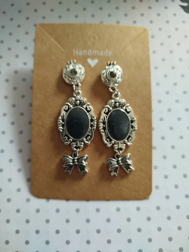 Conjunto Baturra: Pendientes y Collar