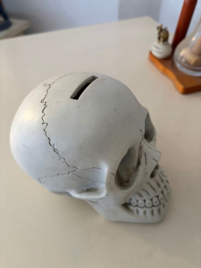Salvadanaio Skull