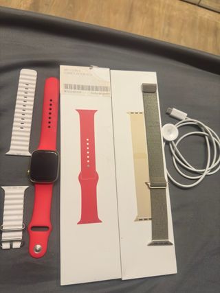 Apple Watch Series 7 Oro con Correas