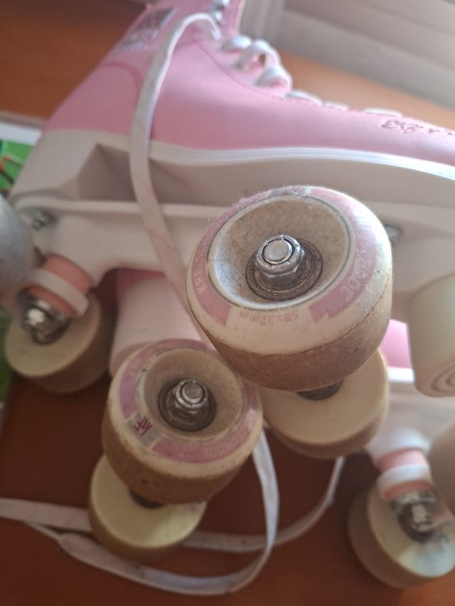 Patines 4 Ruedas Rosas Talla 38