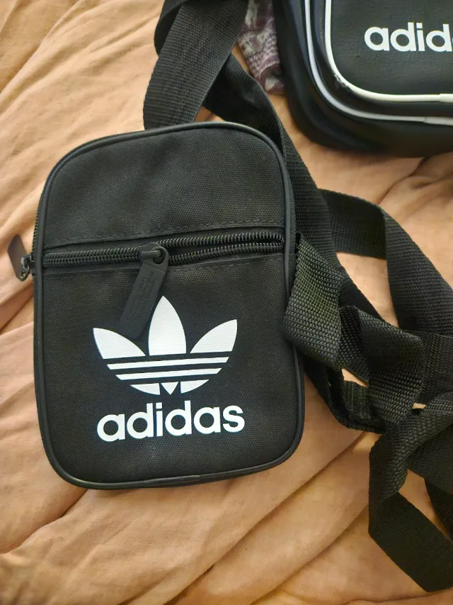 Bolsa Adidas Mini Negra