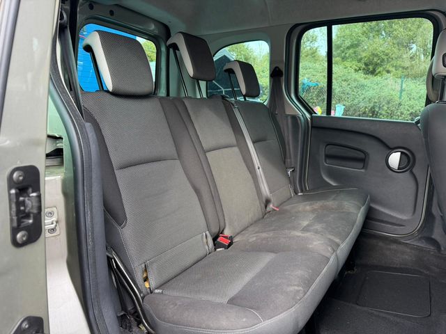 Renault Kangoo DCI ALL ROAD 110 6 VEL