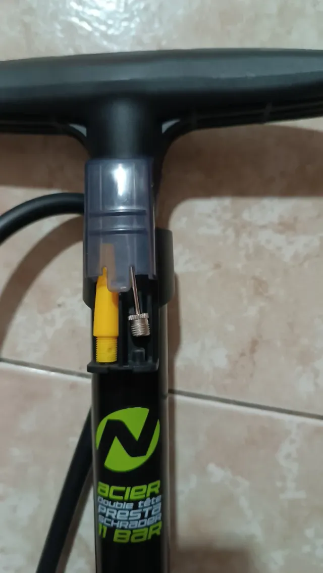 Inflador Nakamura con manómetro