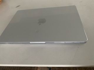 Carcasa MacBook Air M4 2025 Transparente