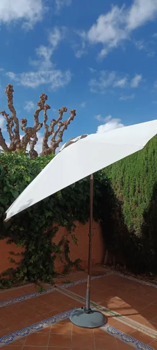 Sombrilla de jardín beige/gris