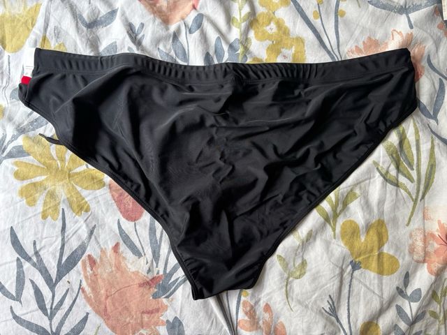 Trajes de baño hombre negros 4XL y 5XL - nuevos