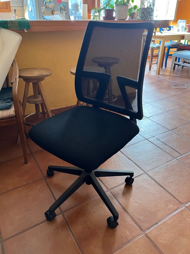 Silla de oficina escritorio ergonómica negra