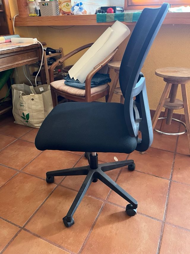Silla de oficina escritorio ergonómica negra