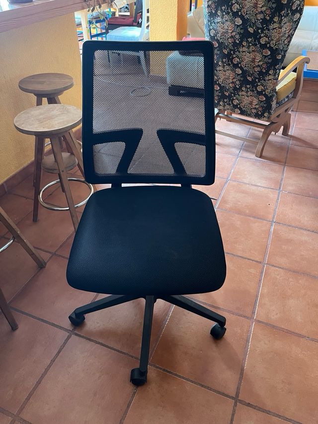 Silla de oficina escritorio ergonómica negra