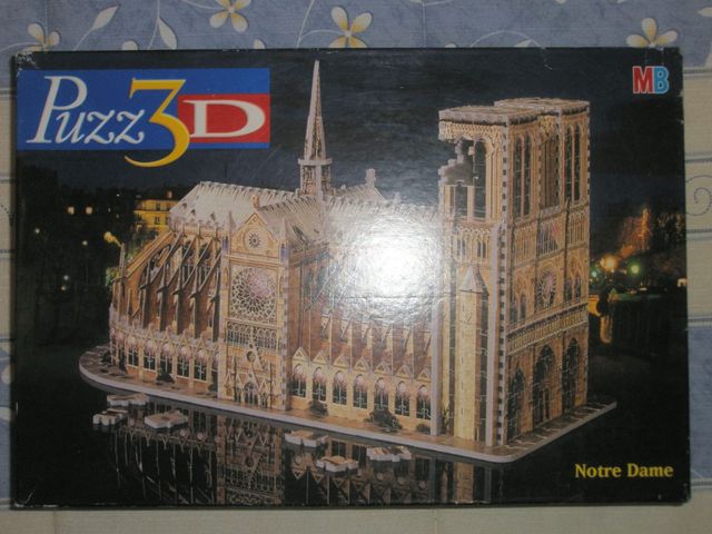 Puzzle 3D Notre Dame Paris MB Hasbro