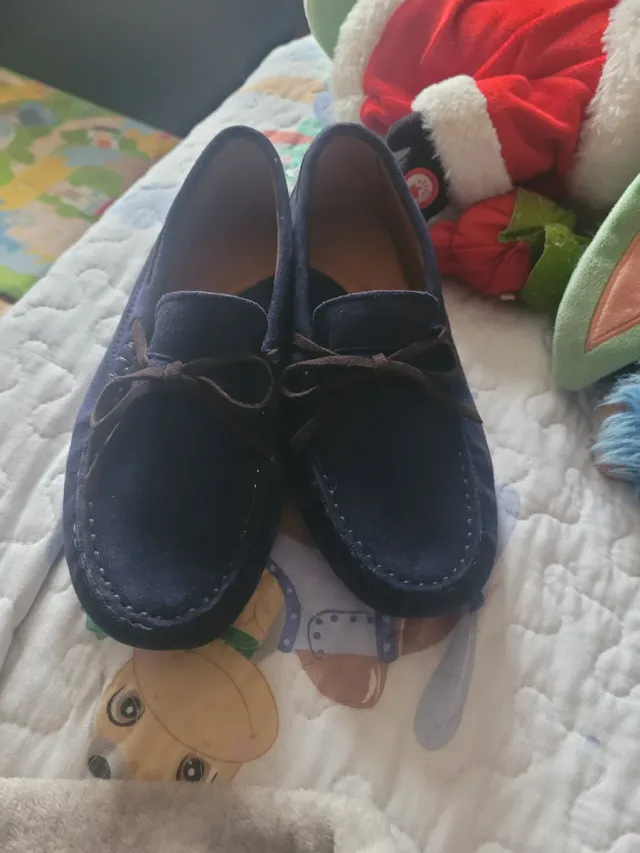 Mocasines azules talla 33 sin estrenar