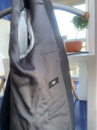 Traje de hombre ZARA gris