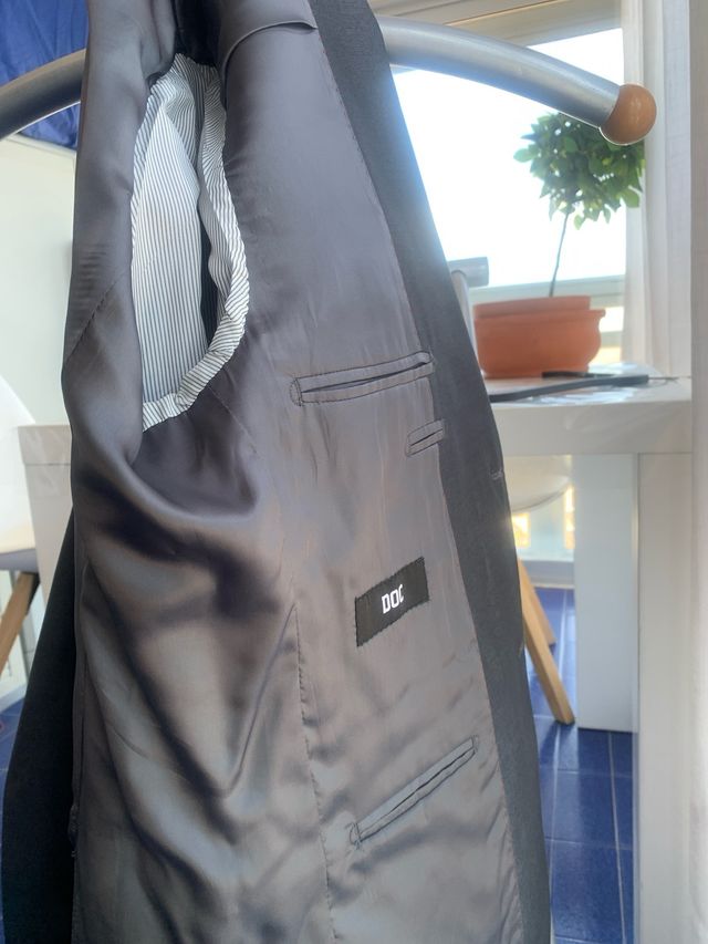 Traje de hombre ZARA gris