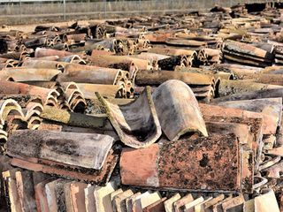 Teja árabe buen estado