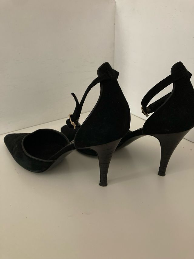 Zapatos de tacón negros mujer HUGO BOSS. Talla 39