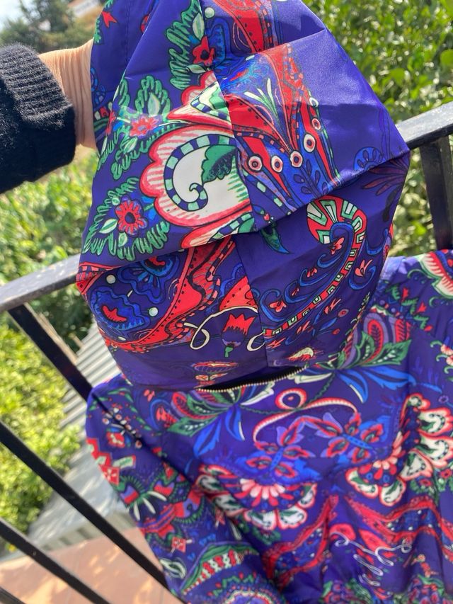 Chaqueta Desigual floral azul talla 44