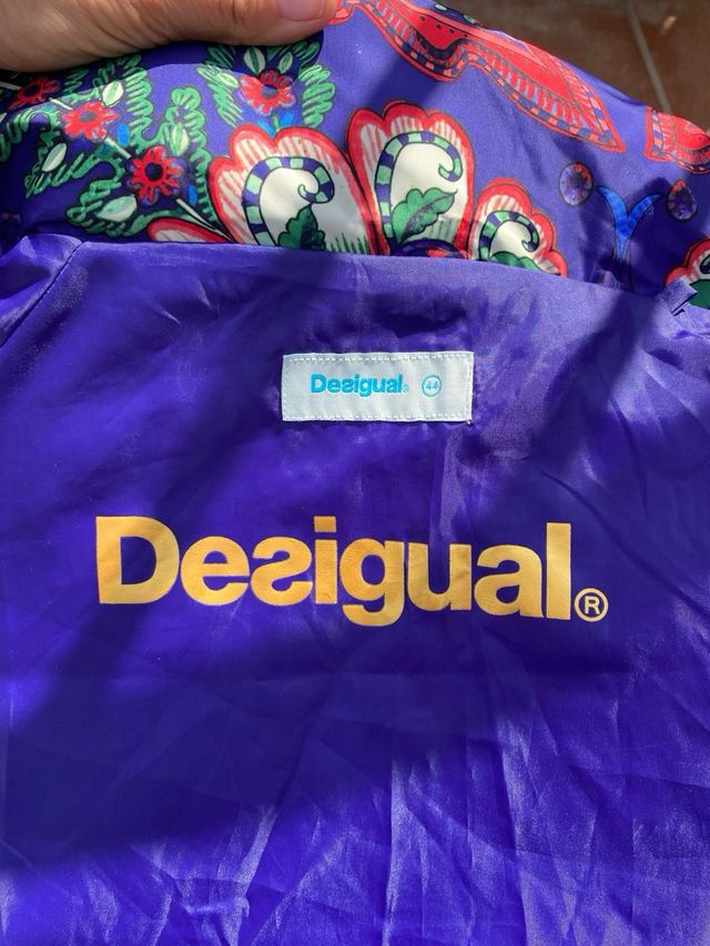 Chaqueta Desigual floral azul talla 44