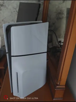 Consola PS5 con Lector de Disco