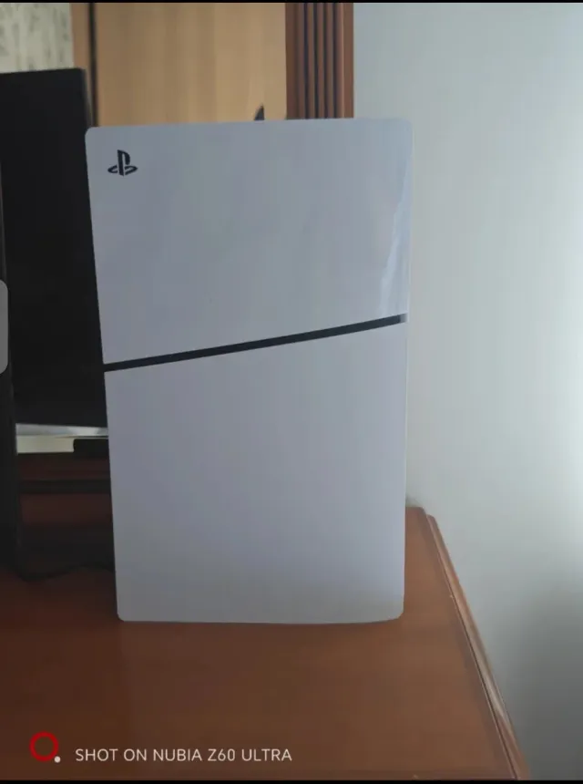 Consola PS5 con Lector de Disco