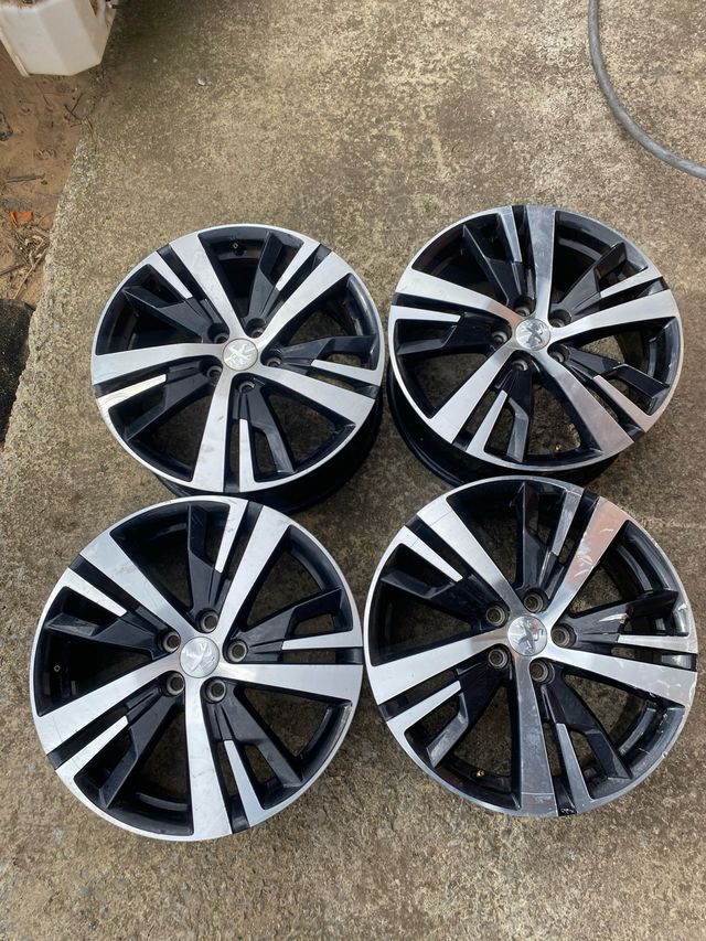 Juego de llantas Peugeot 18” pulgadas