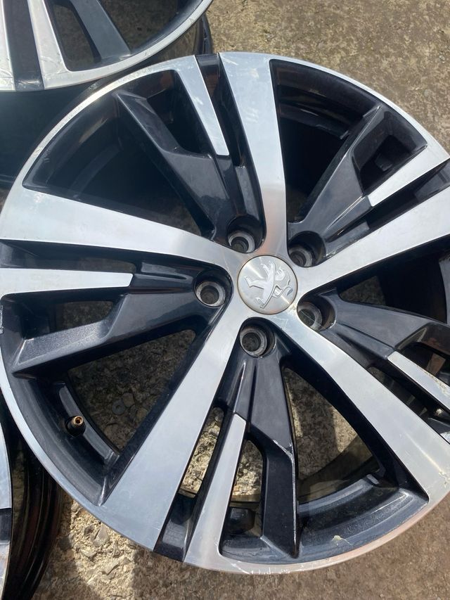 Juego de llantas Peugeot 18” pulgadas