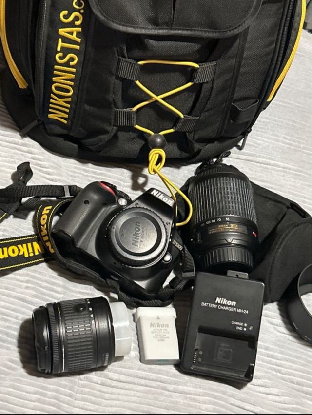Cámara Réflex Nikon d3300 + Kit Completo