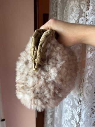 Clutch bag crochet pelliccia