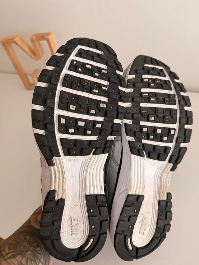 Zapatillas Nike P-6000 Plata