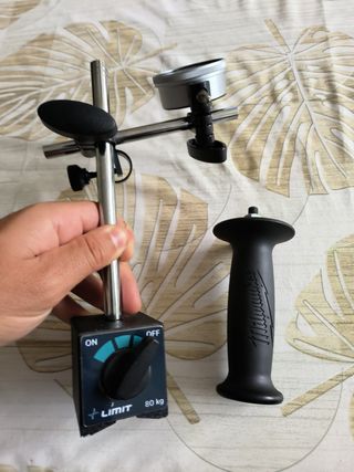 Base Imantada 80kilos con Micrómetro SARA.