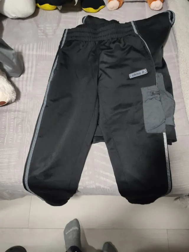 Lote Ropa Niño Adidas Negra y Gris