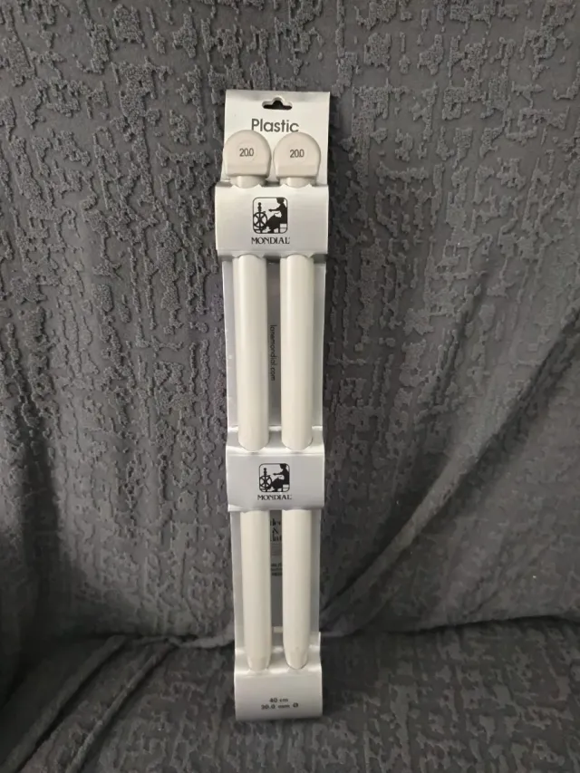 Agujas de tejer Mondial N. 20