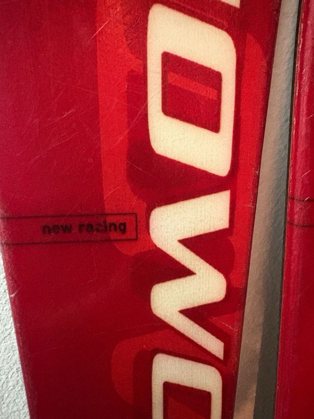 Esquís Salomon Equipe 10T