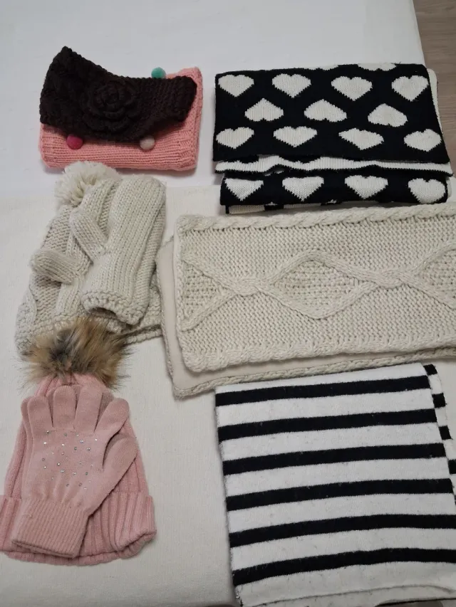 Conjunto invierno: bufandas, guantes