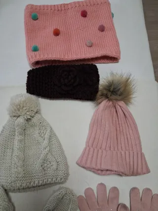 Conjunto invierno: bufandas, guantes