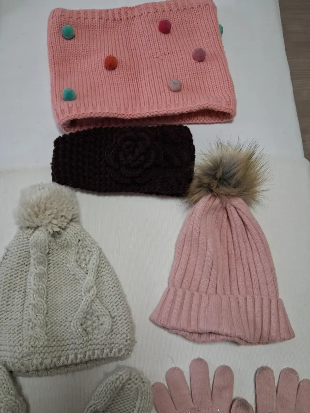 Conjunto invierno: bufandas, guantes
