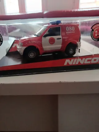 Scalextric Bomberos Mitsubishi Pajero