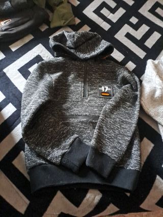 Lote 2 jerséis niño Talla 8 años