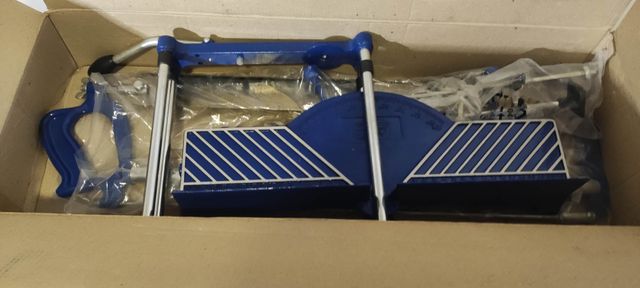 Sierra de ingletes de precisión 550 mm