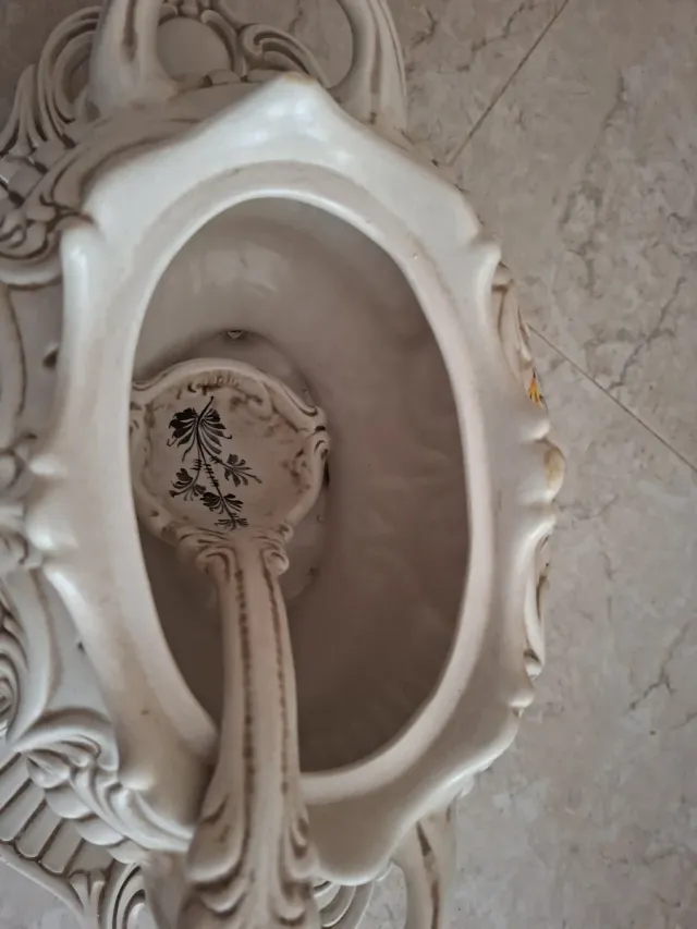 Decoración cerámica flores vintage