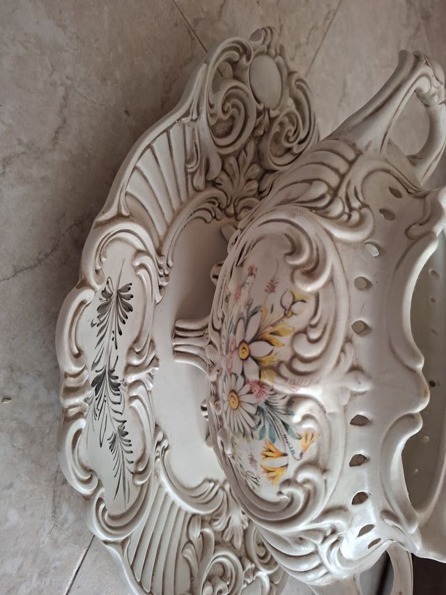 Decoración cerámica flores vintage